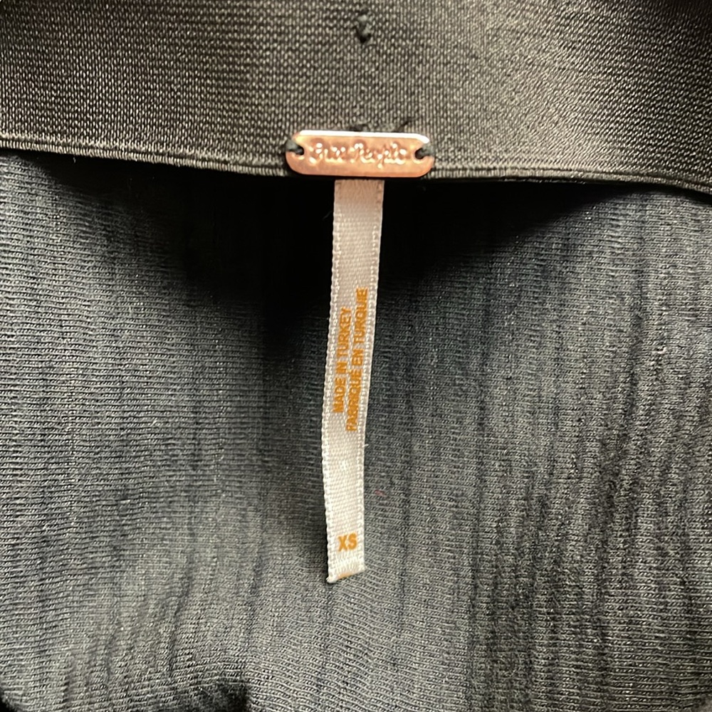 FREE People Camden Ribbed Black Mini Skirt SZ XS - Picture 10 of 10